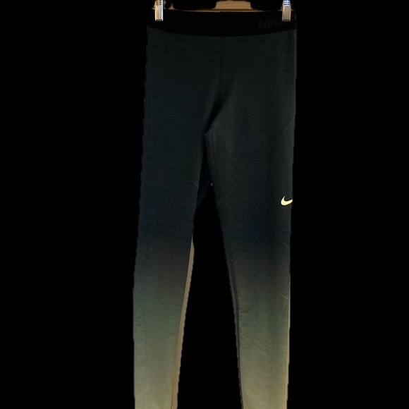 Two tights Nike Pro and Gottex - both are size S - Picture 3 of 8
